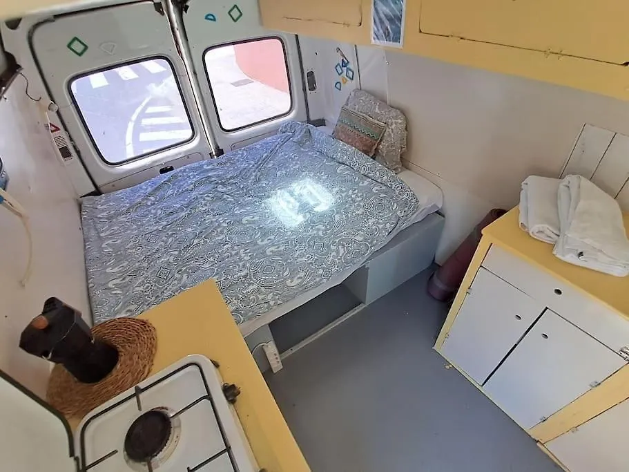 Apartment Slow-Life Campervan, Kueche, Dusche, Queen-Size Bett, Solar El Medano  Spain